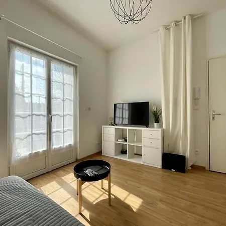 Daire St Aubin Gare - Cosy Proche Commerces Saint-Aubin-lès-Elbeuf